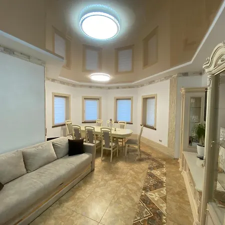 Apartment Modest *